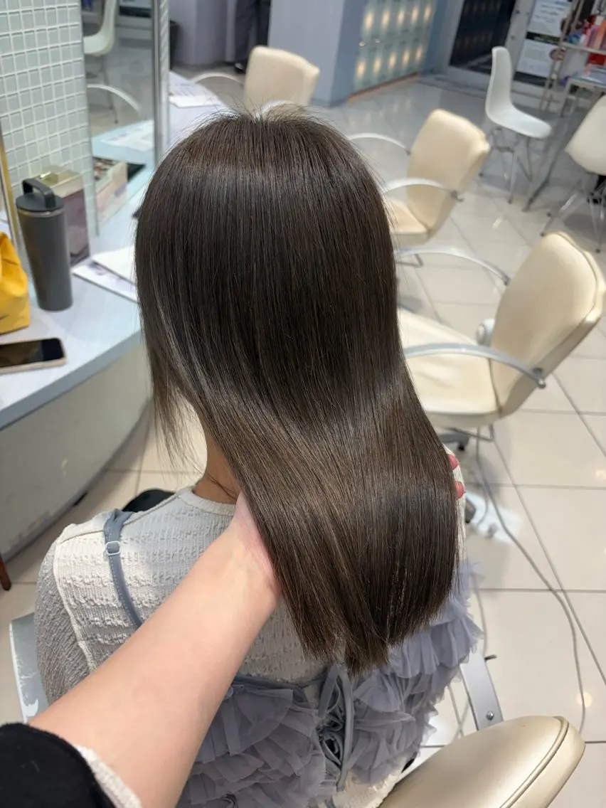 セミロング カラー ヘアカラー トリートメント 盛れる韓国ヘア🩰/ ワンホンヘア/華のヘアスタイル