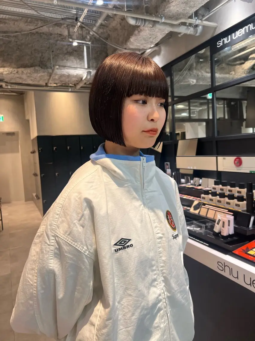 艶髪矯正のみお得メニュー🉐【地下風ストレート】+【プレミアム3ステップトリートメント】髪質改善の写真
