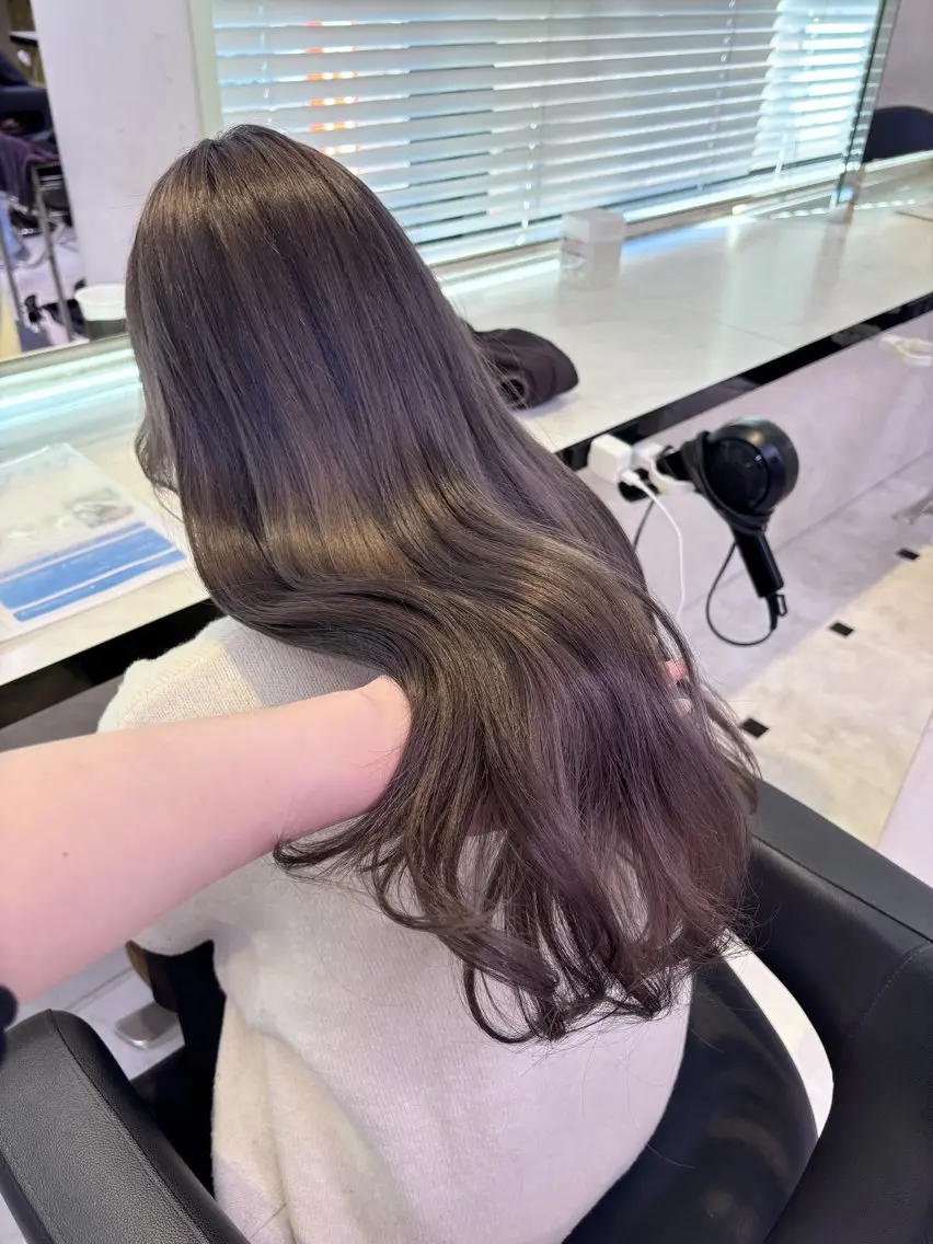 ロング カラー ブリーチ ダブルカラー ラベンダーカラー 💙ハイトーン韓国風 色白ヘア💙manaのヘアスタイル