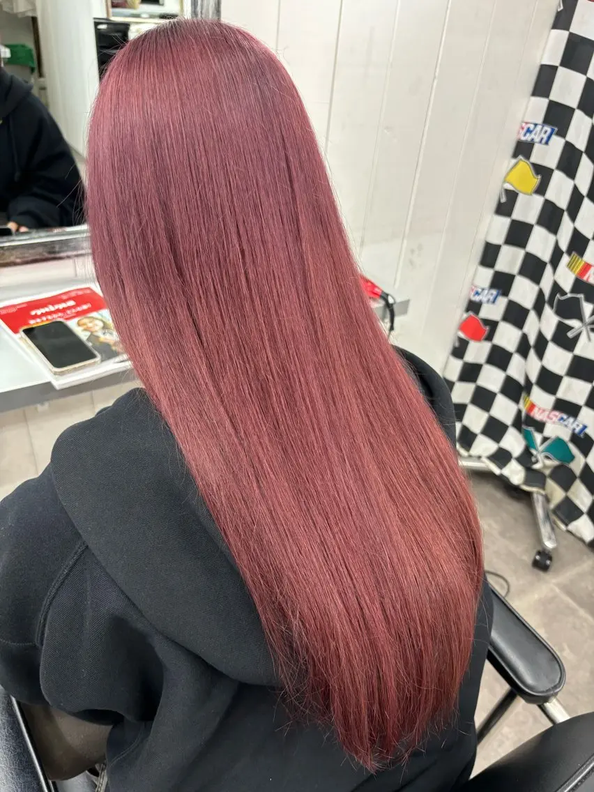 🍎 ブリーチカラー + トリートメント 🍎の写真