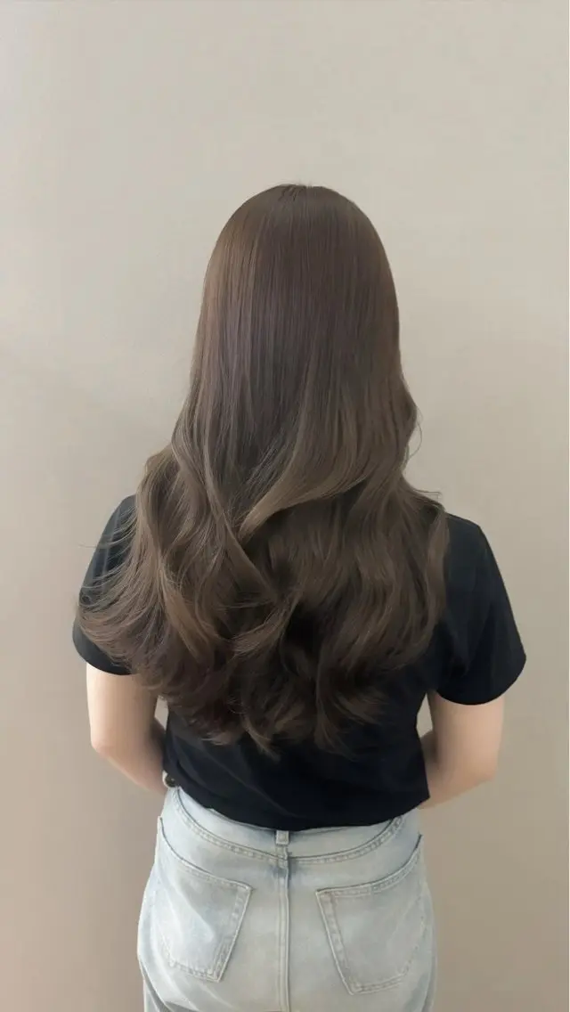 ロング ヘアカラー 髪質改善特化／透明感 カラー／ＡＫＡＮＥ♡のヘアスタイル