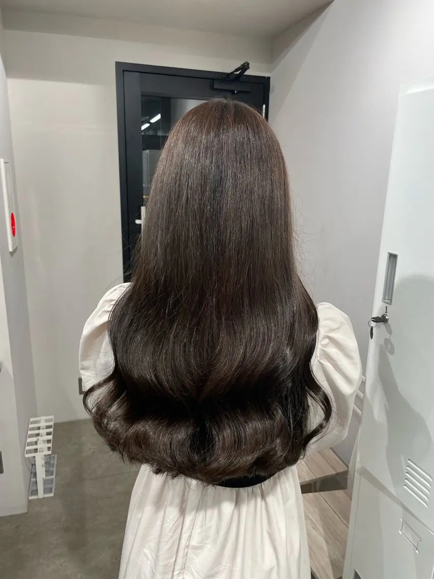 ロング カラー カット ヘアカラー トリートメント REINA ISHIDOのヘアスタイル