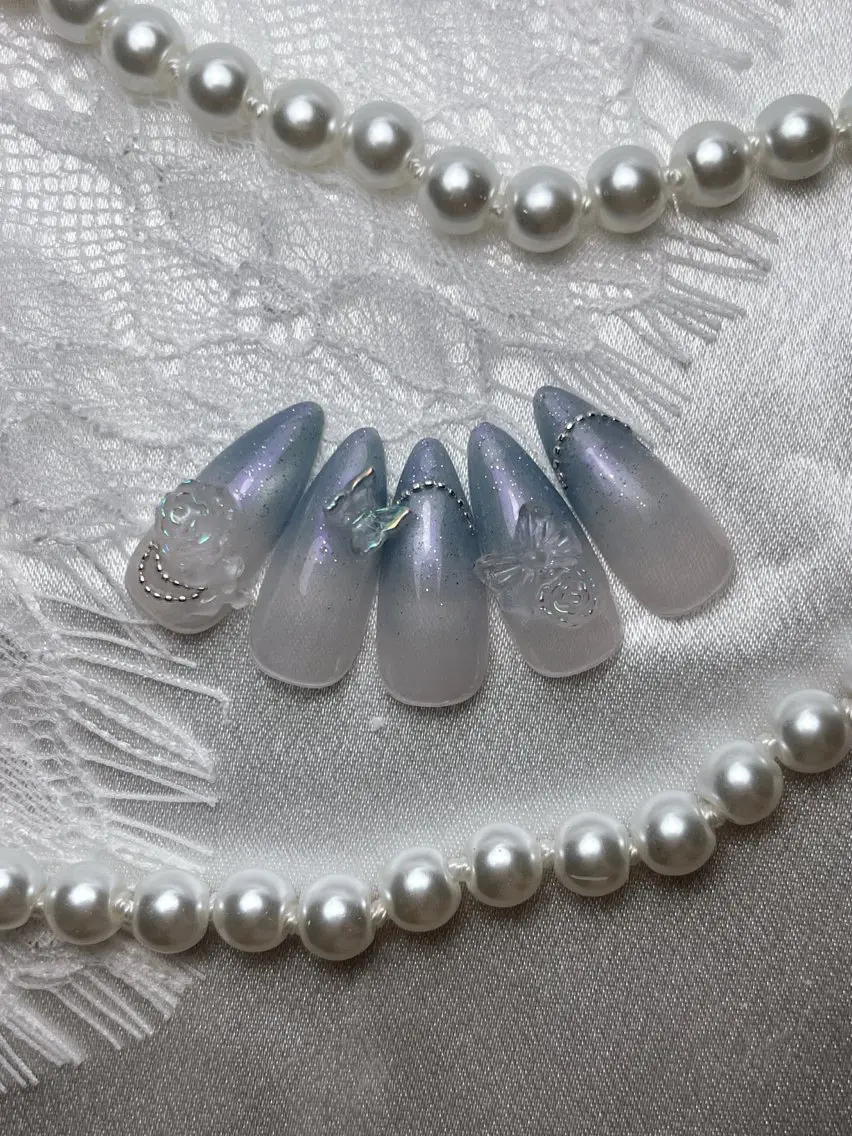 ネイル ガーリー ワンホンネイル ハンドネイル Swan Nailのネイルデザイン
