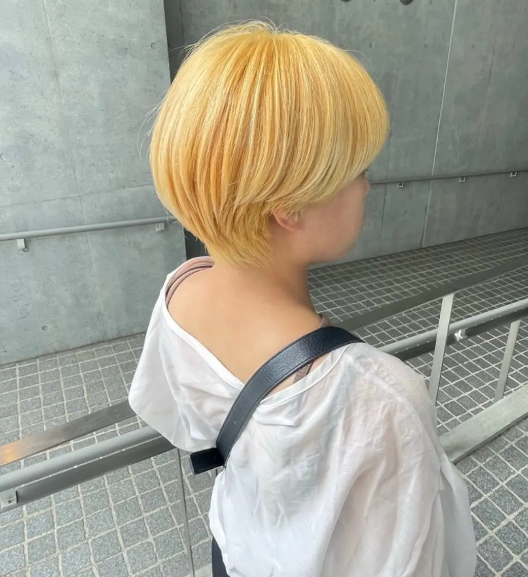 ショートカットの写真