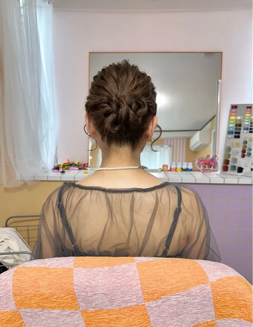 セミロング ヘアアレンジ ヘアセット 杏寿 ヘアセットサロンのヘアスタイル