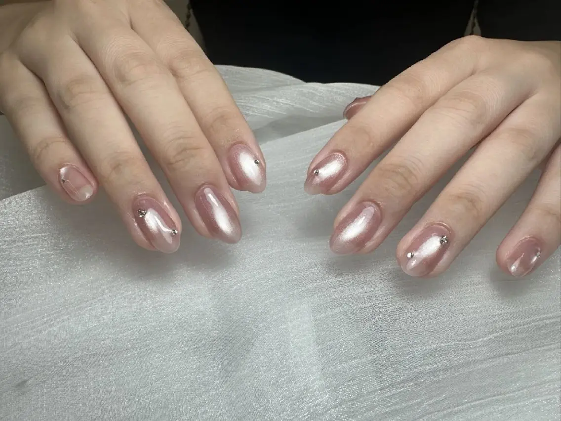 ネイル ハンドネイル more glam 大宮店カナのネイルデザイン