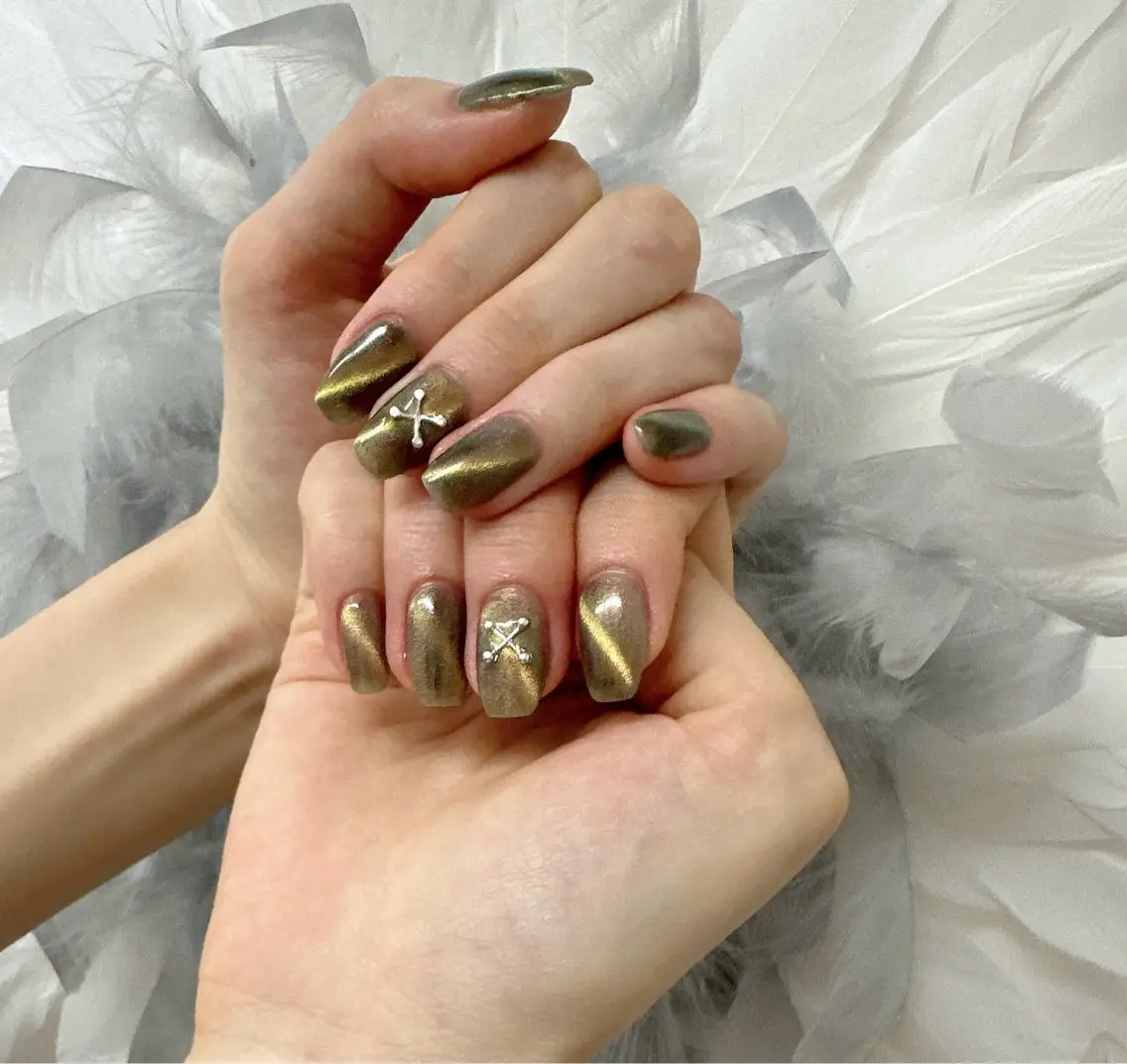 ネイル マグネットネイル Pretty Nail Salonのネイルデザイン