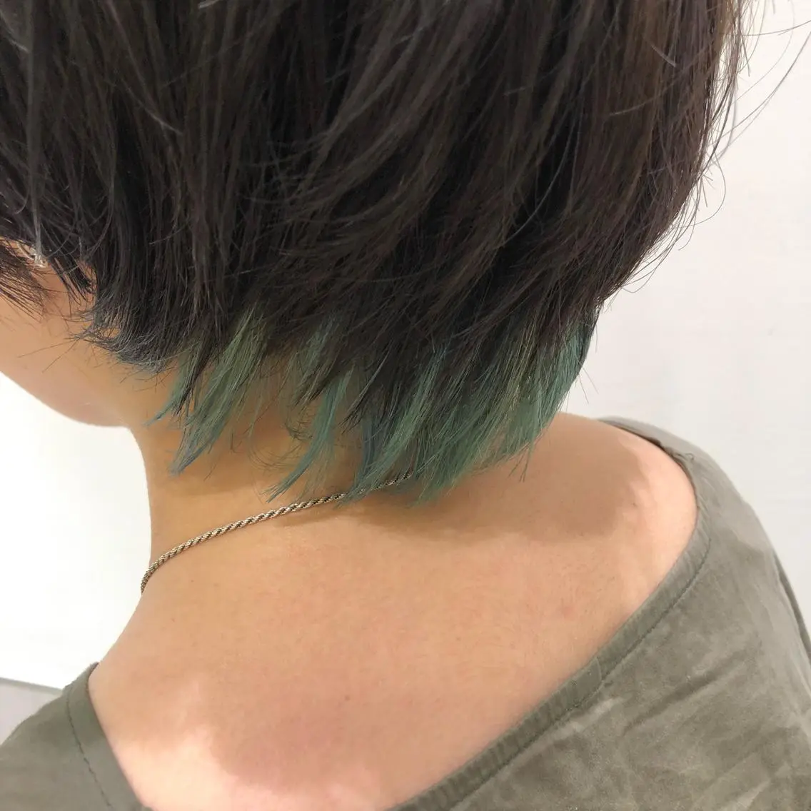 ショート カラー ハイライトカラー ハイライト 透明感カラー🩵 mioのヘアスタイル