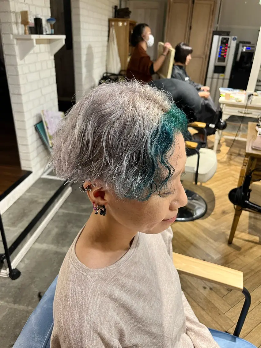ショート カラー ミストバング ブリーチ  フェイスフレーミング 🫟メンズスタイル 特化型マナ🫟のヘアスタイル