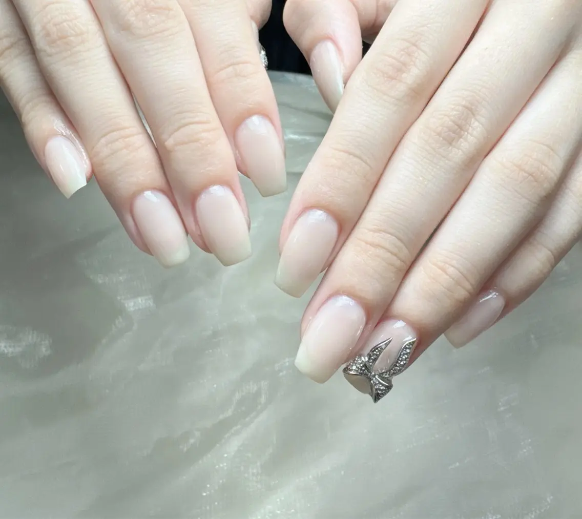 ネイル ハンドネイル ハンドケア Shiori Nail salonのネイルデザイン