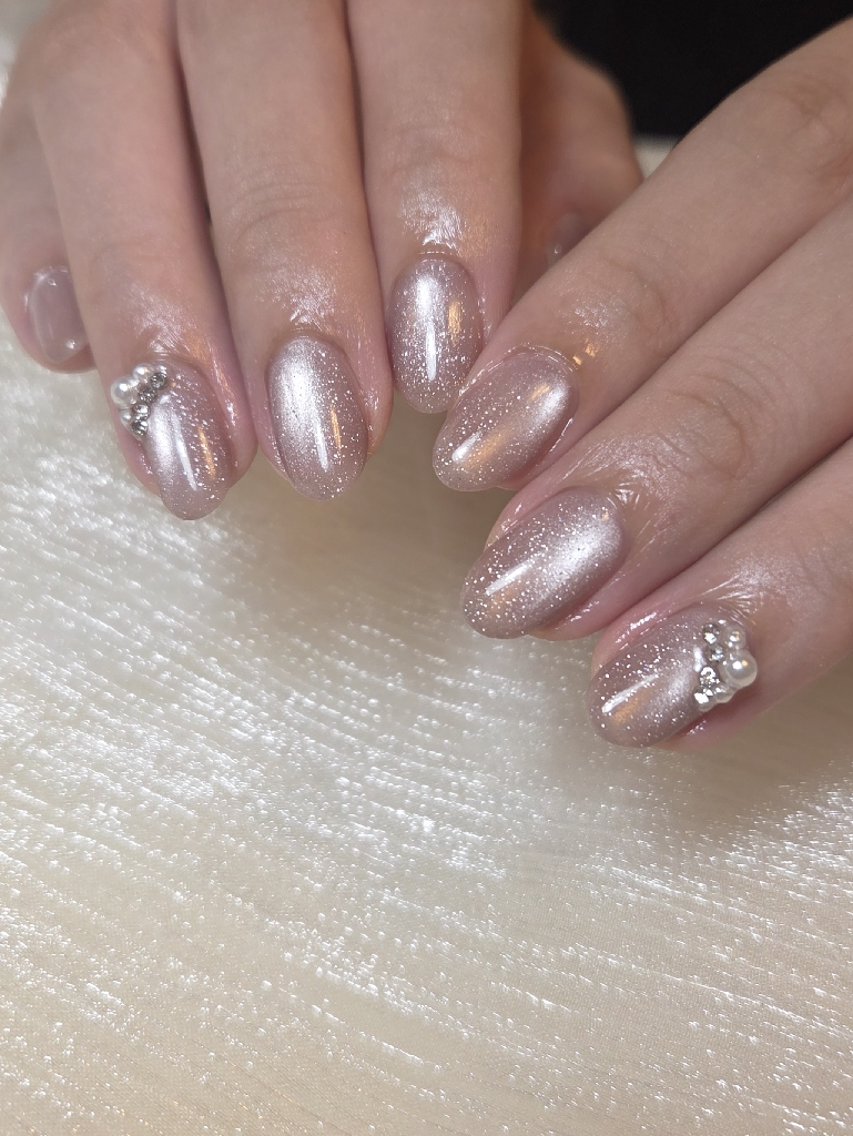 ネイル ストーンネイル ブライダルネイル ハンドネイル LadyNail Kiyoka/大名のネイルデザイン