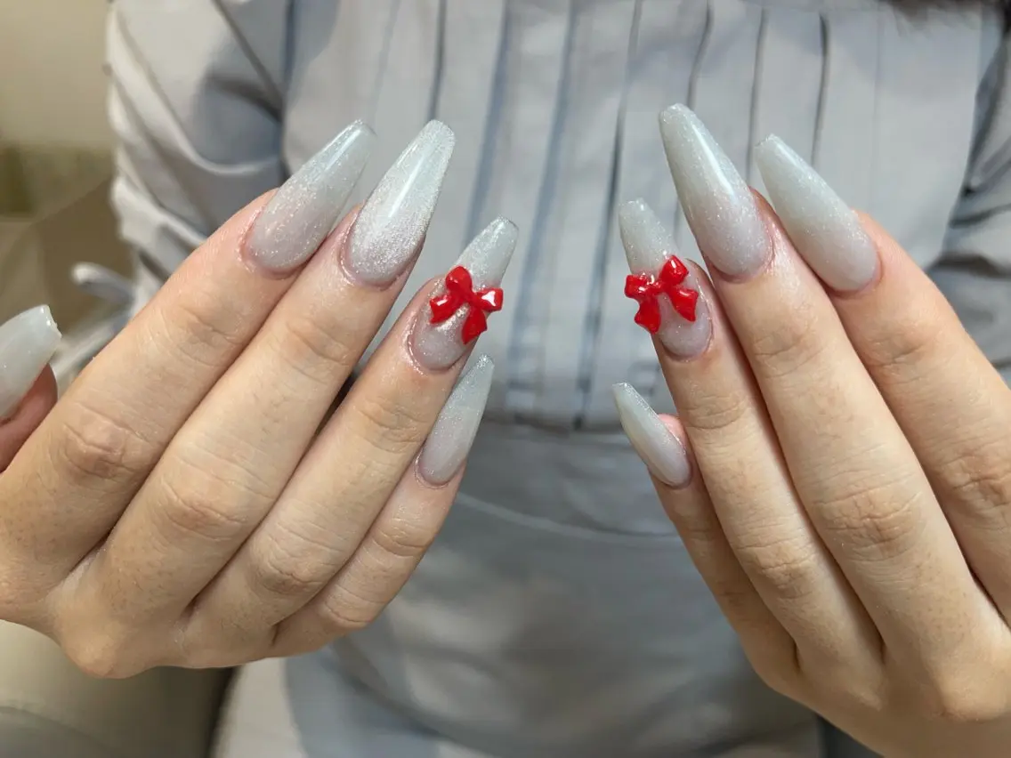 ネイル フレンチネイル ガーリー ガラスフレンチ 韓国ネイル ロングネイル ハンドネイル Venus nail チップ長さだし専門店のネイルデザイン