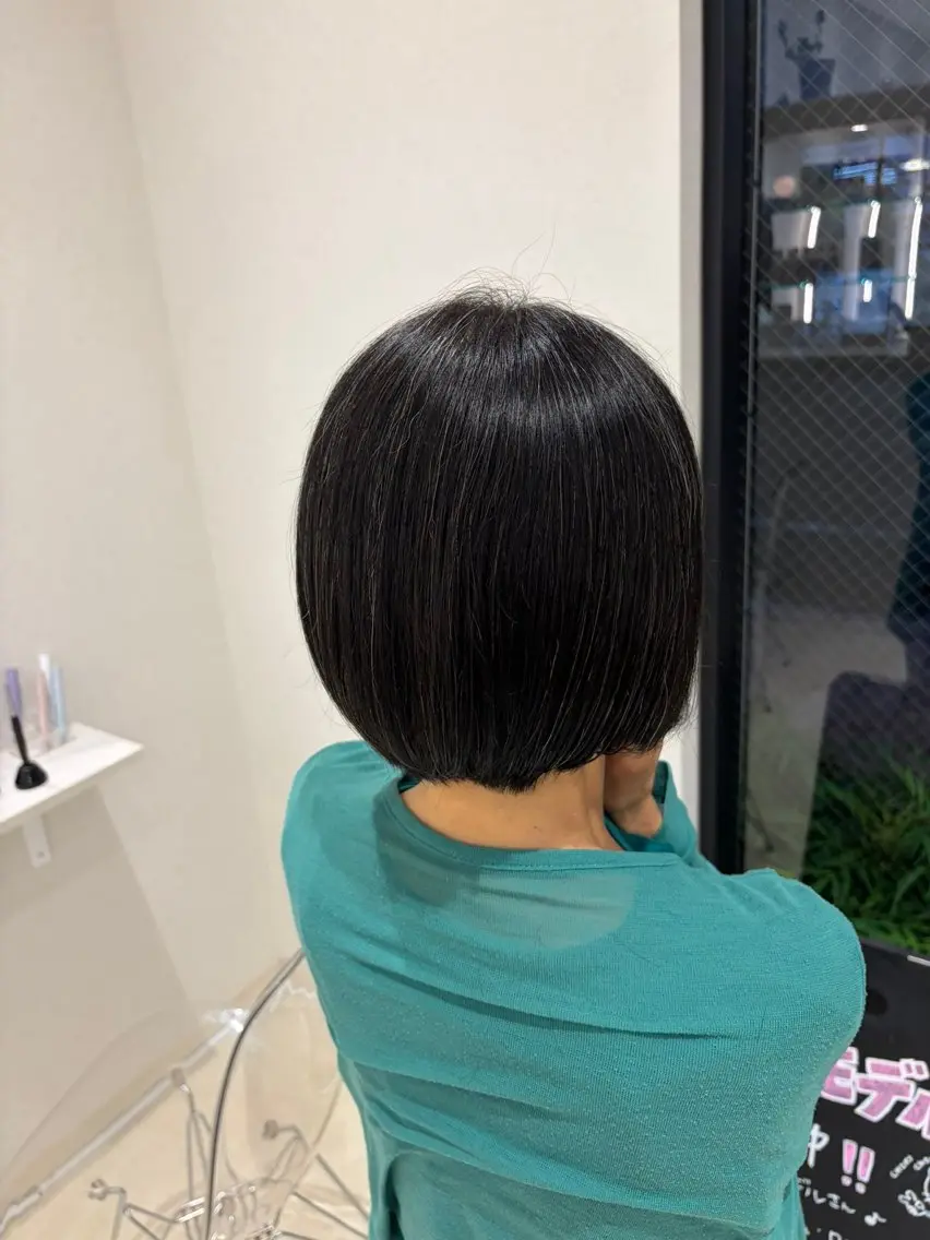 《平日》レディース限定カット ショートの写真