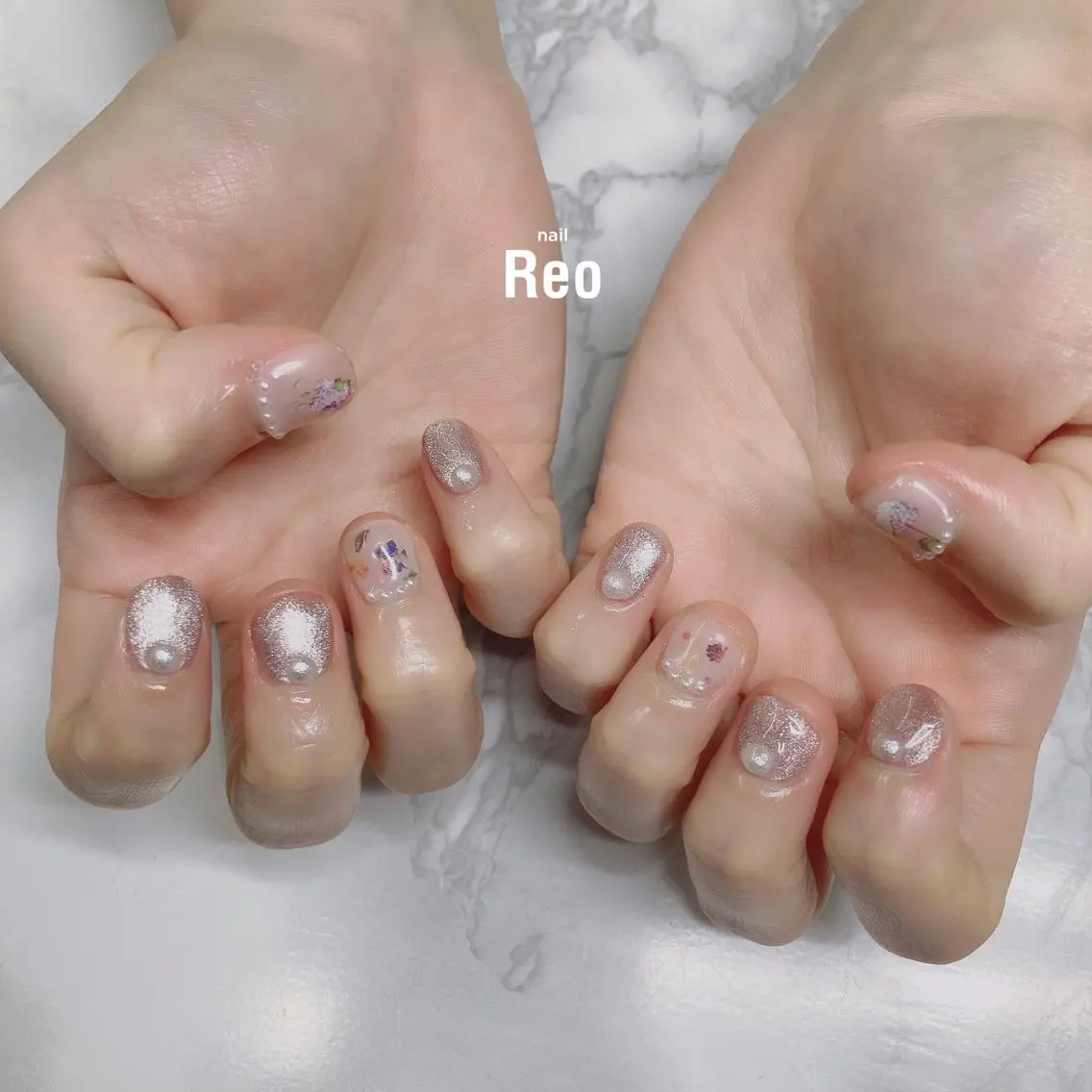 ミディアム ネイル Reonail 💕Kana💕のネイルデザイン