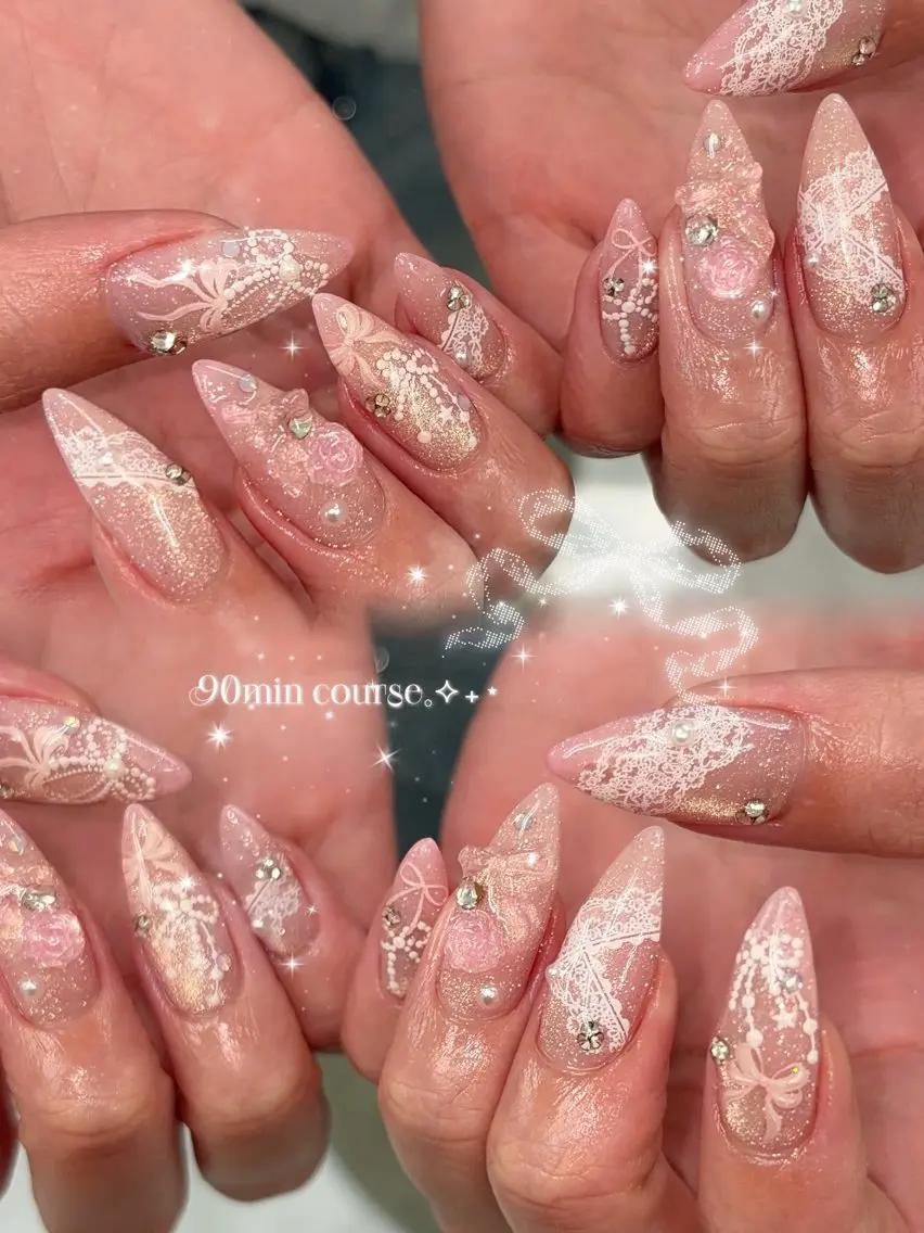 ネイル ハンドネイル ViViA momokaのネイルデザイン