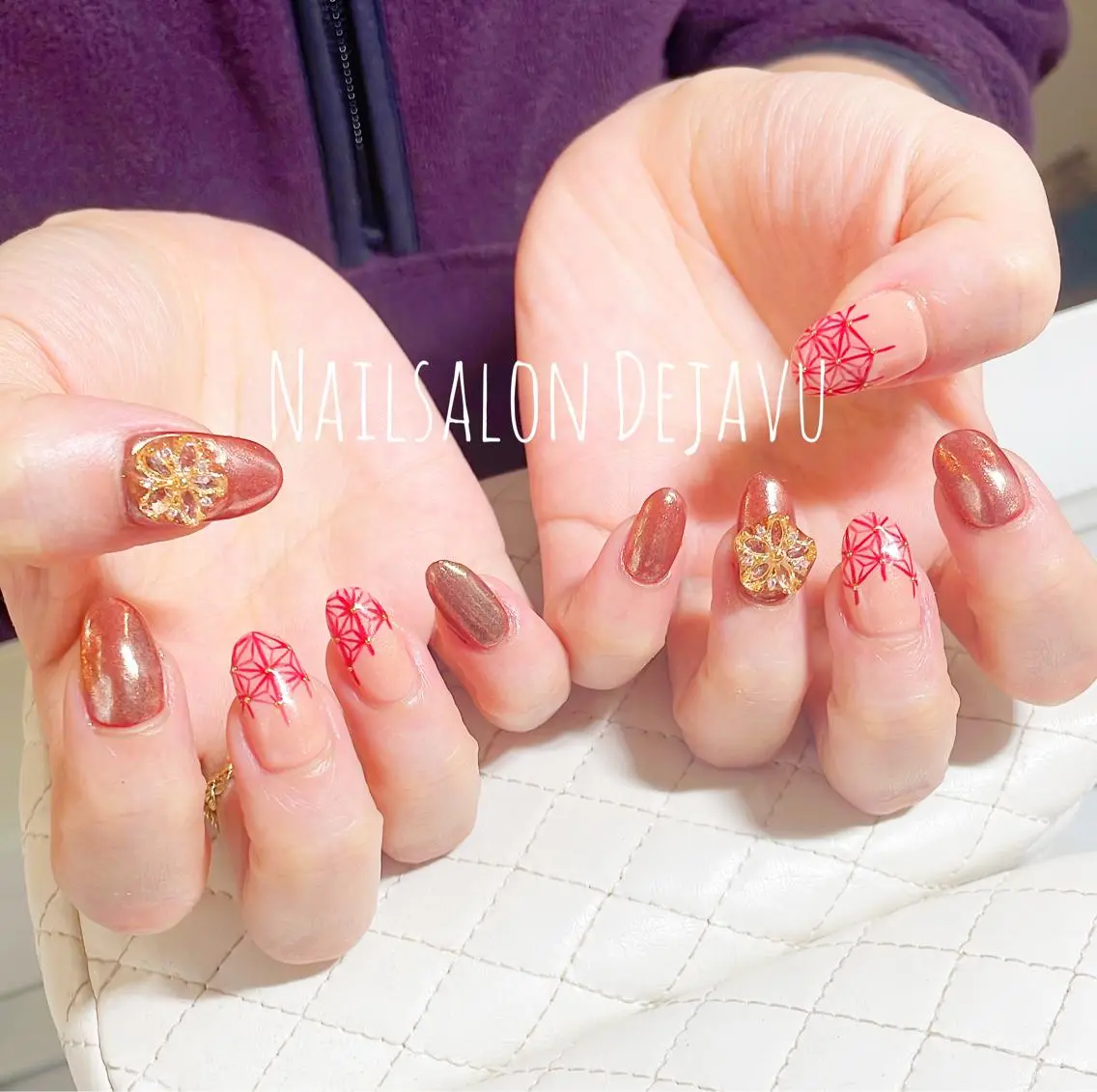 ネイル アートネイル ミラーネイル 持ち込み シンプルネイル 春ネイル Nail salon Dejavu 🌿のネイルデザイン