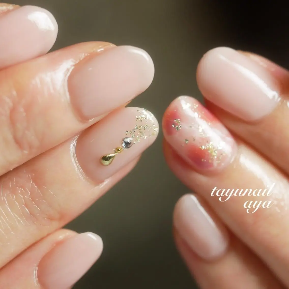 ネイル ブルー ジェルネイル キラキラネイル オレンジ パラジェル ネイルサロン 【たゆnail】のネイルデザイン