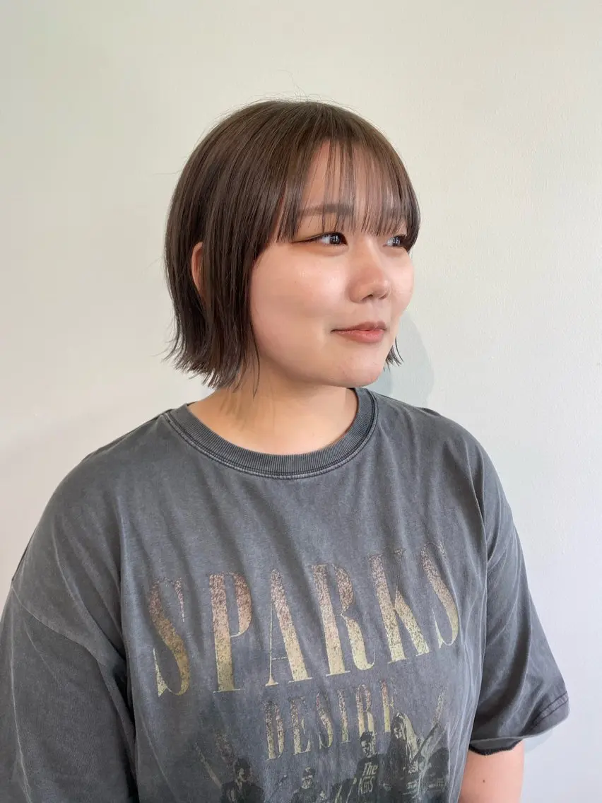 ミディアム カラー ブリーチ カット ヘアカラー トリートメント LUVISM新潟🎀 透明感カラー/ミユのヘアスタイル