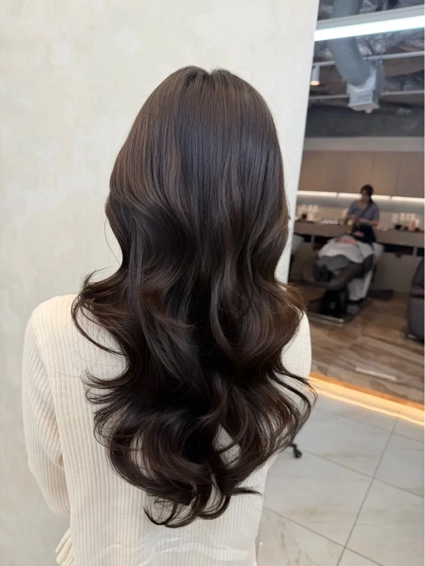 ロング パーマ 韓国風ヘア レイヤーカット カット パーマ トリートメント ｺﾃﾏｷﾊﾟｰﾏ/ ayaka☁️のヘアスタイル