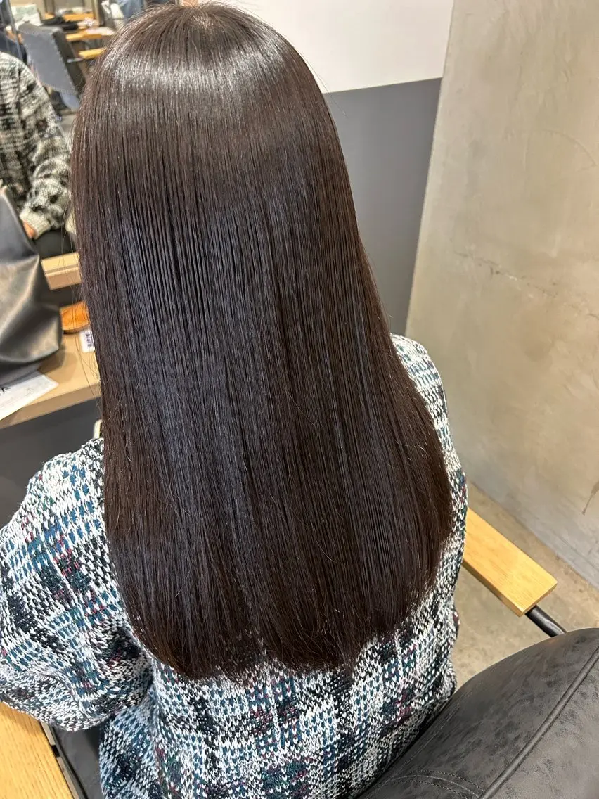 ロング カット ヘアカラー lolonois 宮城茉歩呂のヘアスタイル