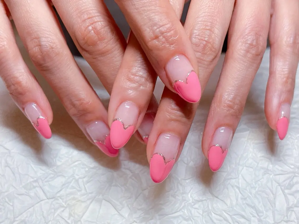 ネイル ハート ハンドネイル ハンドケア 💫ゆか_ Nailartistのネイルデザイン