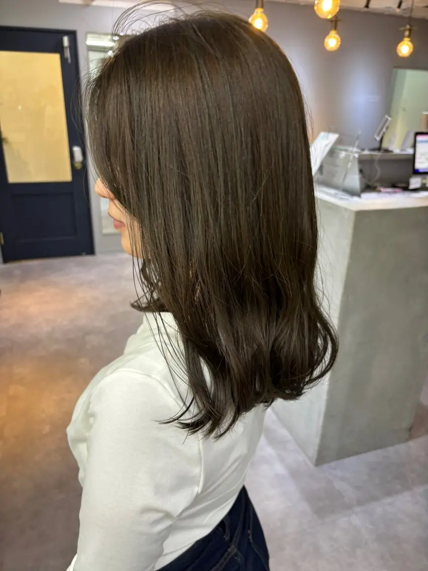 セミロング カット ヘアカラー ヘッドスパ きよはらちさき🍑 柔らかカラー🌱🫧のヘアスタイル