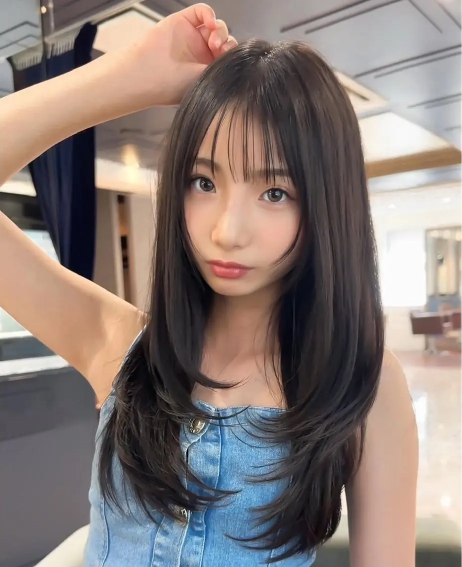 🟥平日20時～土曜日19時～限定✨　ロングレイヤーカットモデル‡お問い合わせでのご予約をお願いいたします※の写真