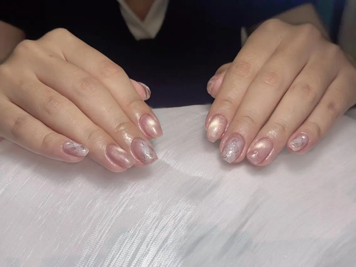 ネイル Yosora nailのネイルデザイン