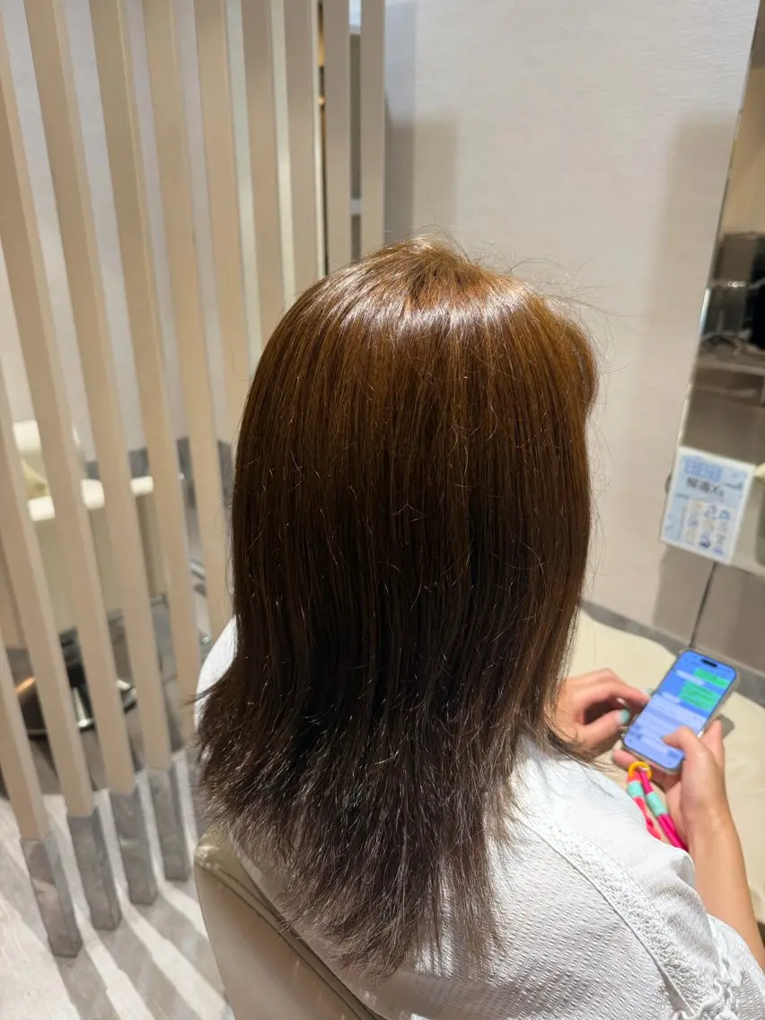 カラー ブリーチ ブリーチなしカラー 服部 乃愛のヘアスタイル