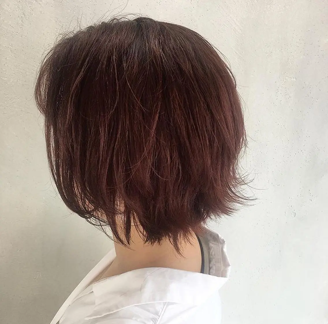 ショート カラー レッドカラー ブリーチなしWカラー /レイヤー🎀マリノのヘアスタイル