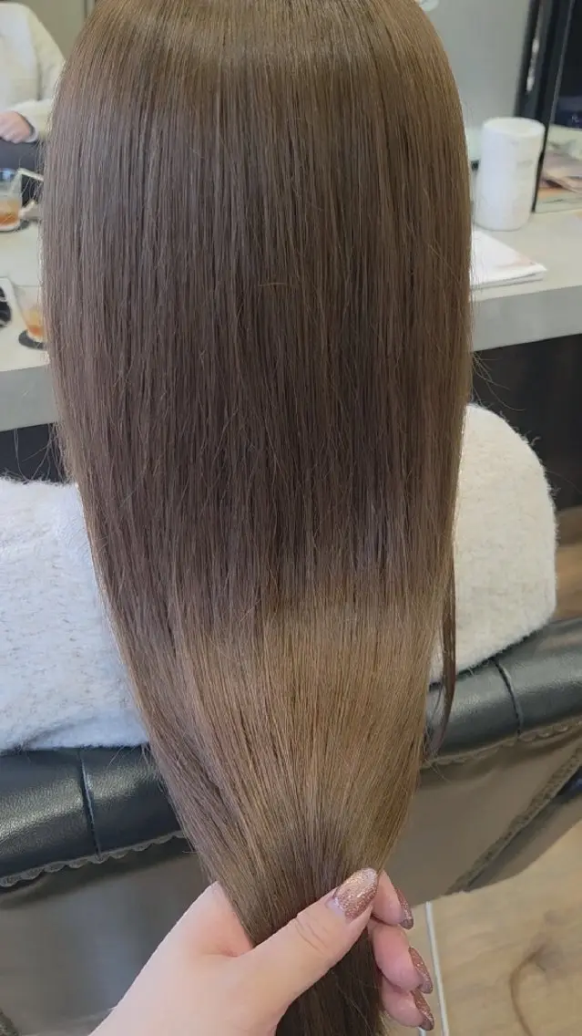 ロング カラー カット ヘアカラー トリートメント 関口 友菜のヘアスタイル