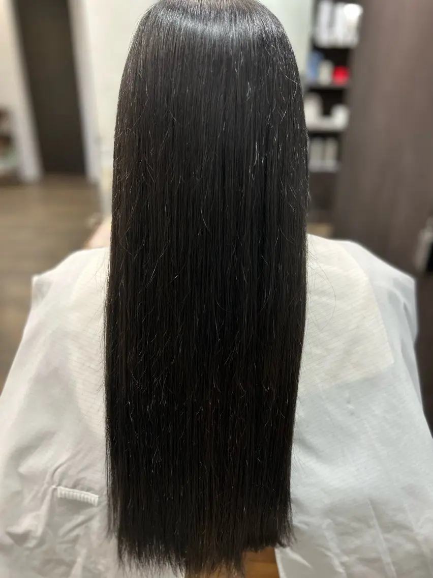 ロング カラー 黒髪 フルヤ タクミのヘアスタイル