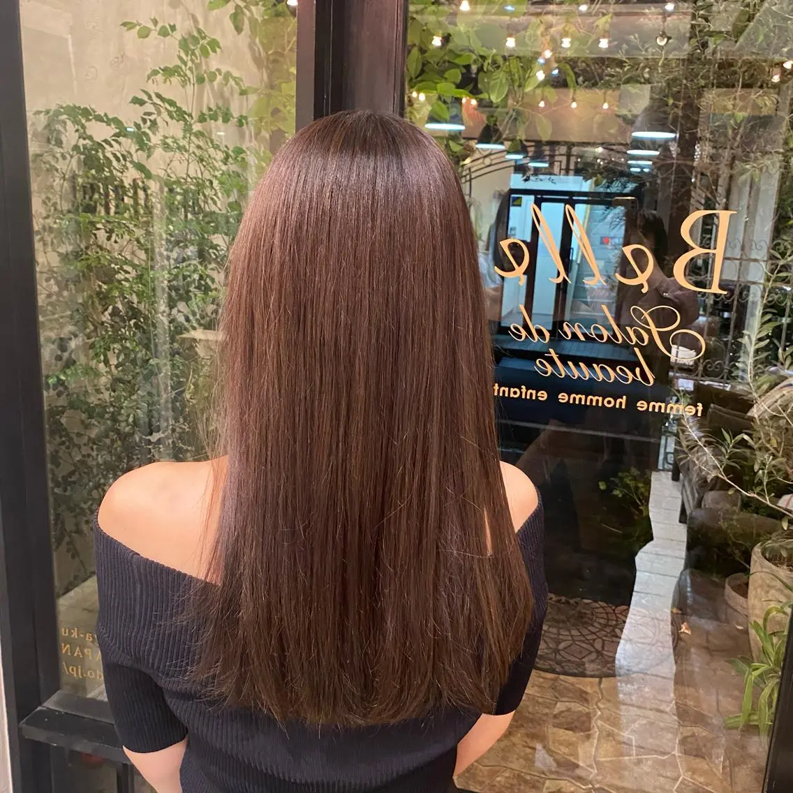 ロング 小森田　果怜 カラー、縮毛矯正のヘアスタイル