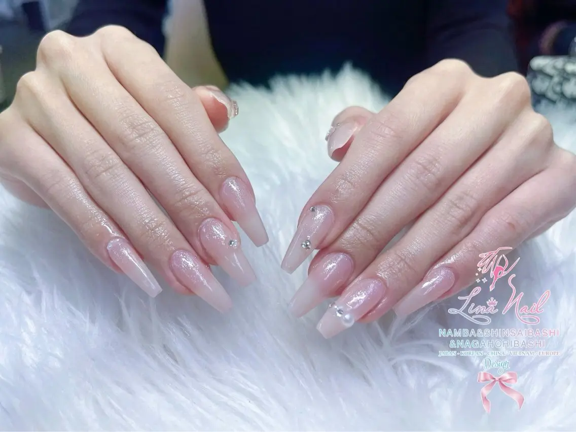 ネイル チークネイル 桜ネイル フラッシュネイル フットネイル ジェルネイル ハンドネイル リナネイル アメ村心斎橋店のネイルデザイン