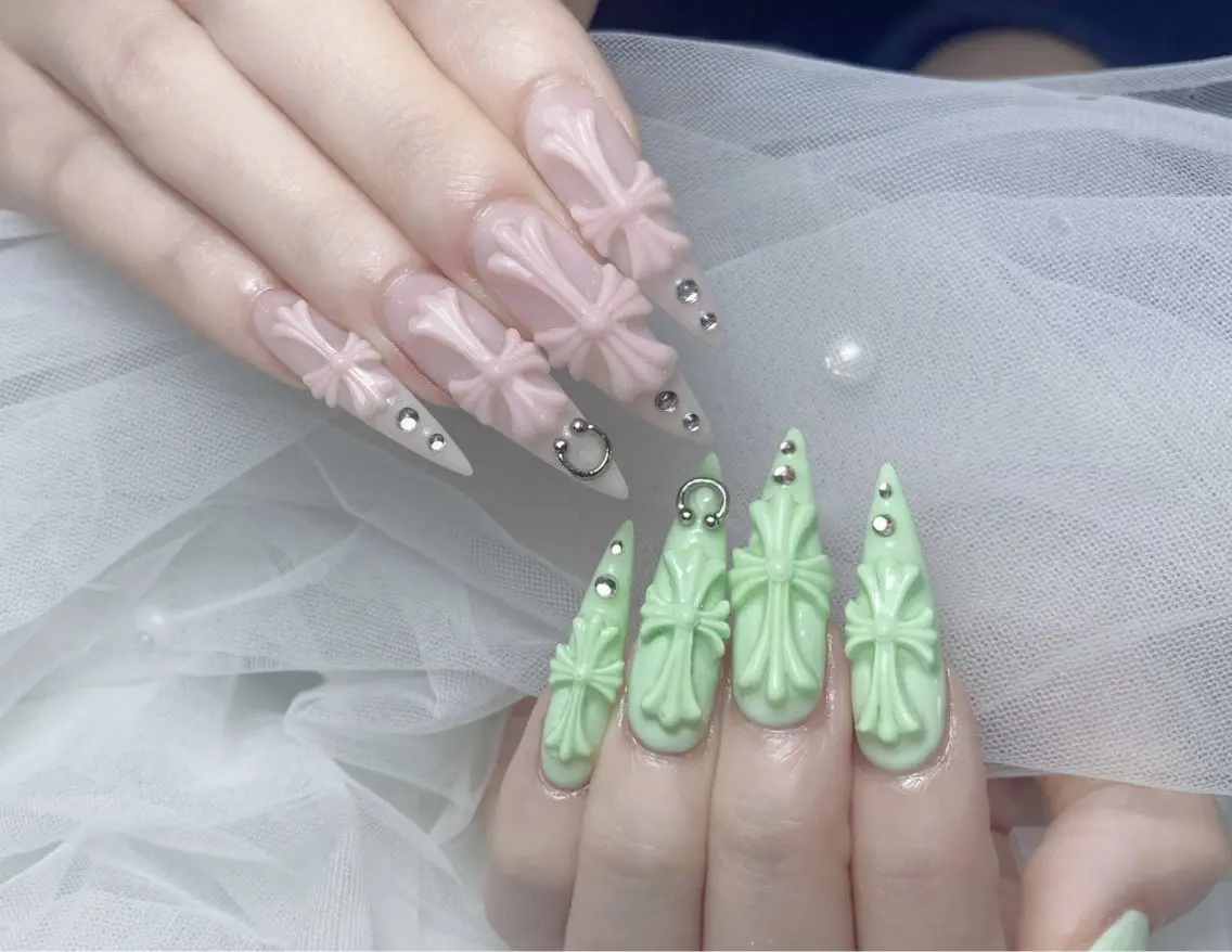 ネイル Yuna✨ Gloss nailのネイルデザイン
