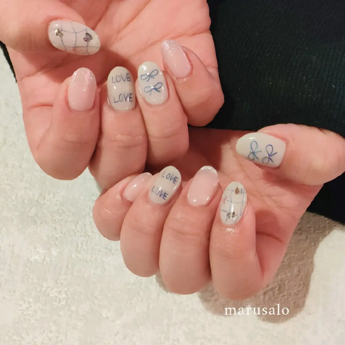 ネイル ハート 韓国ネイル マグネットネイル リボン ハンドネイル marusalo nailのネイルデザイン