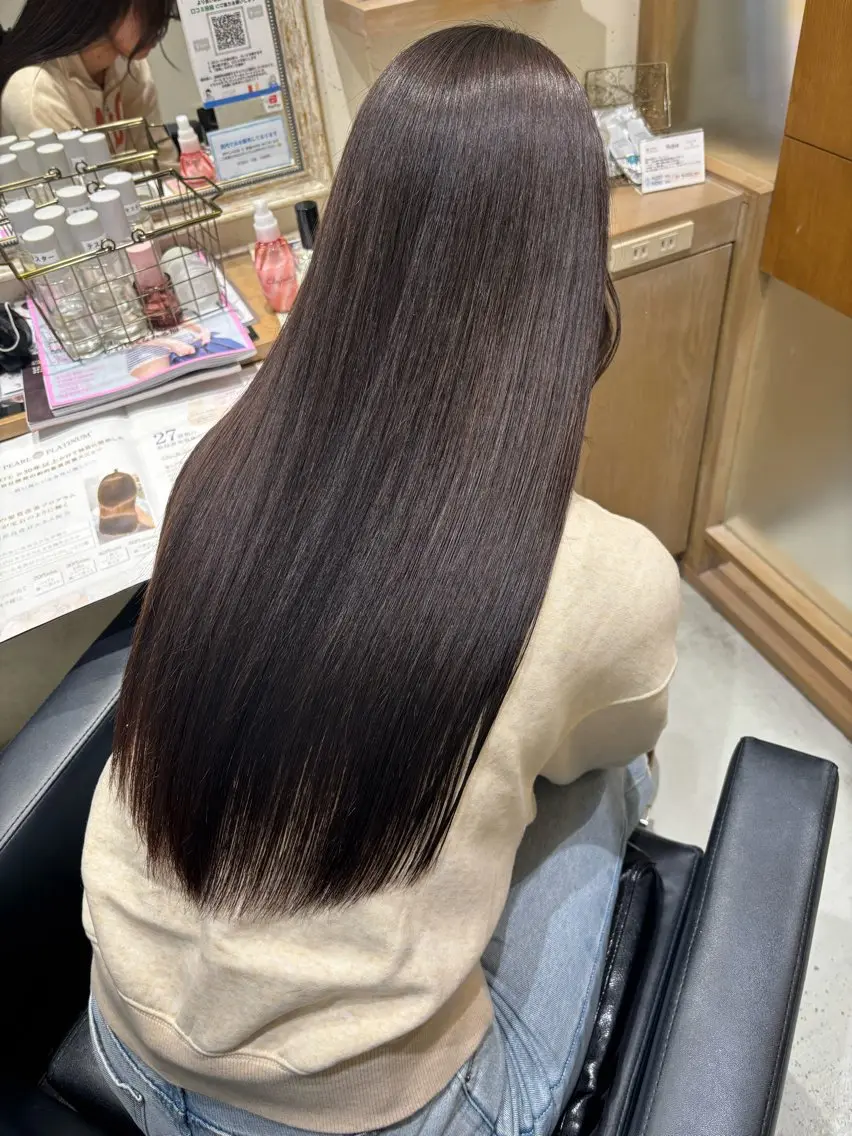 ロング 透明感グレージュ/ 縮毛矯正/静岡のヘアスタイル
