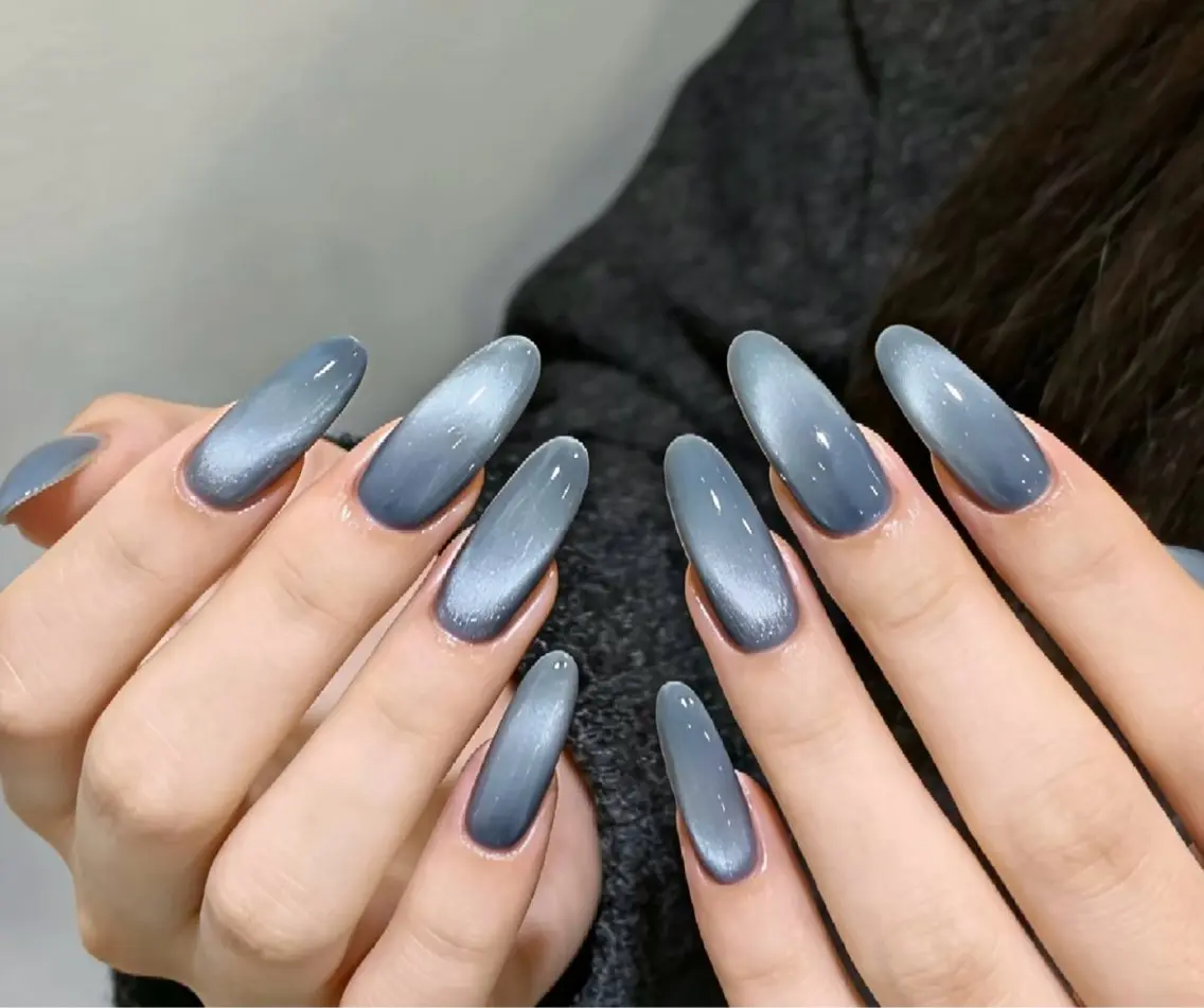 ネイル オーロラネイル 長さ出し フラッシュネイル フラワーネイル ホログラムネイル ハンドネイル 🎀 Ruruのネイルデザイン