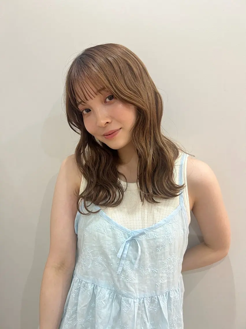 カラー パーマ 魚谷 綾渚のヘアスタイル