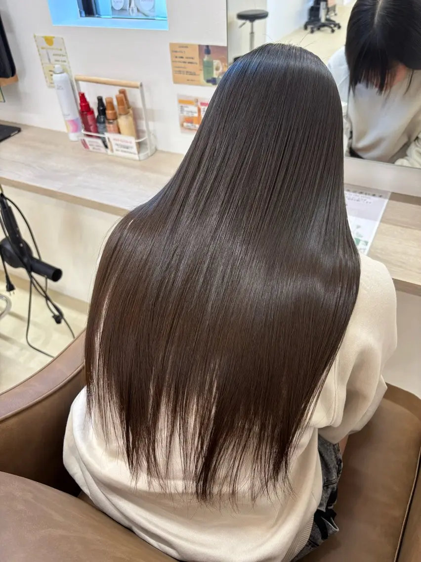 ロング 縮毛矯正 ルプラボウ すぎやまみほのヘアスタイル