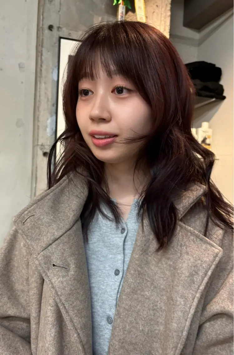 セミロング カラー 永田 愛莉のヘアスタイル
