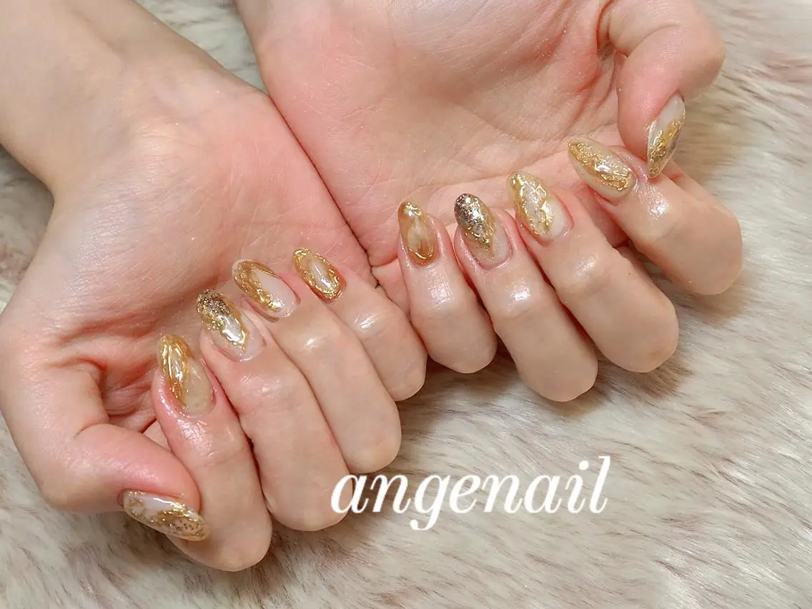 ネイル ハンドネイル オーナーネイリスト MAKIのネイルデザイン