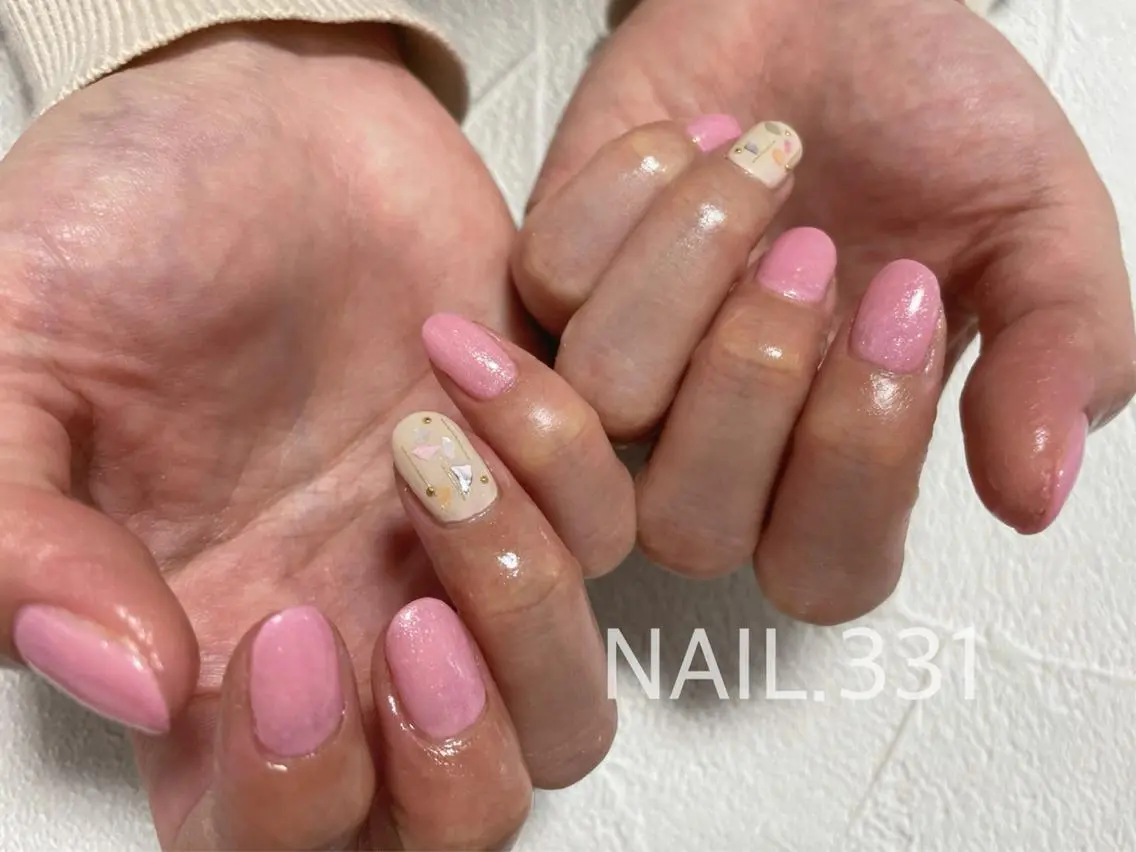 ネイル Nail 331のネイルデザイン