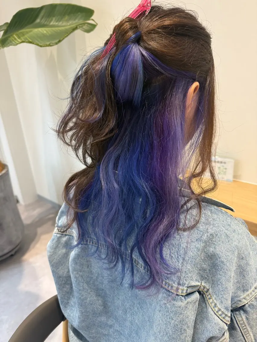 ロング カラー デザインカラー カット ヘアカラー トリートメント 長谷川 紗羅のヘアスタイル