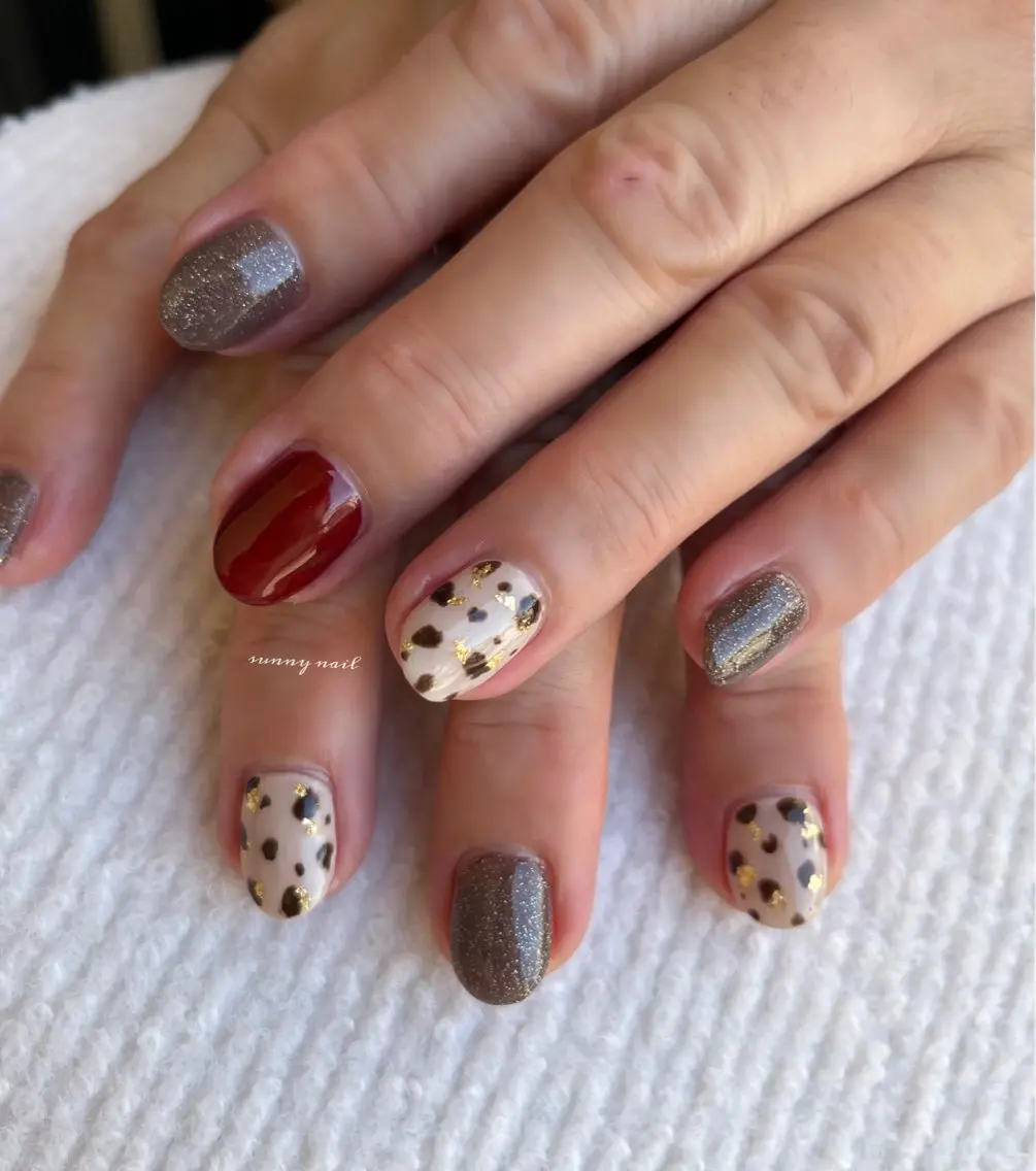 ネイル アニマル柄 ジェルネイル パラジェル 冬ネイル sunny nailのネイルデザイン