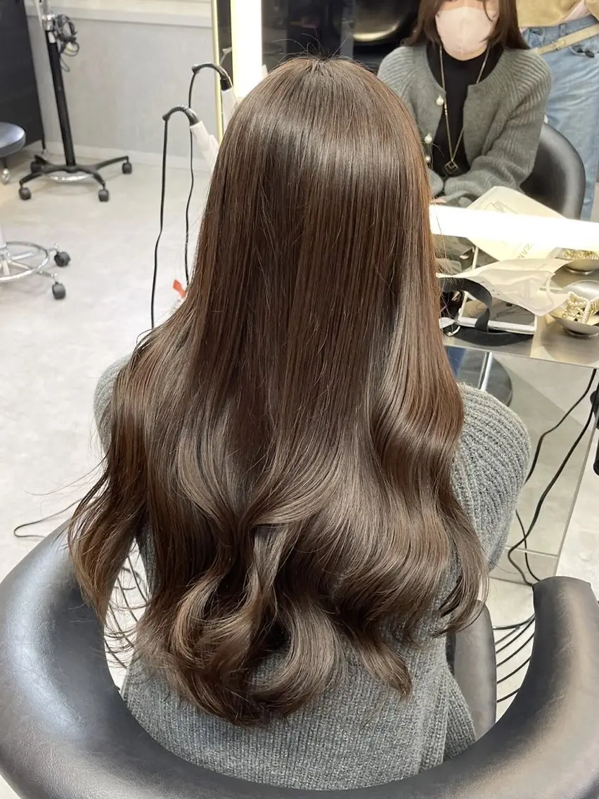 ロング カラー カット ヘアカラー トリートメント Londideal 高橋ヒロシのヘアスタイル