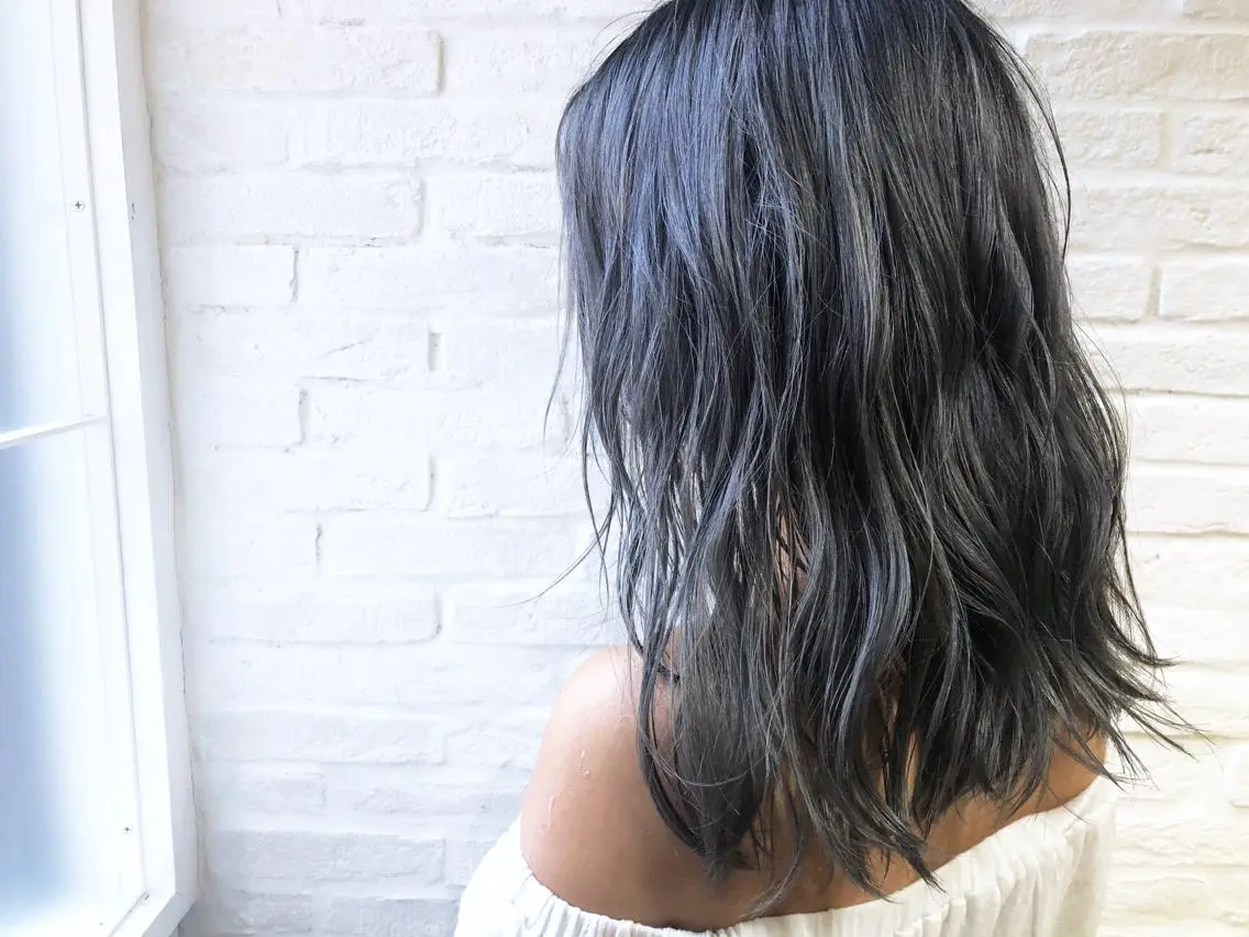 ロング カラー ヘアアレンジ ダブルカラー ヘアカラー トリートメント 小松 郁斗のヘアスタイル
