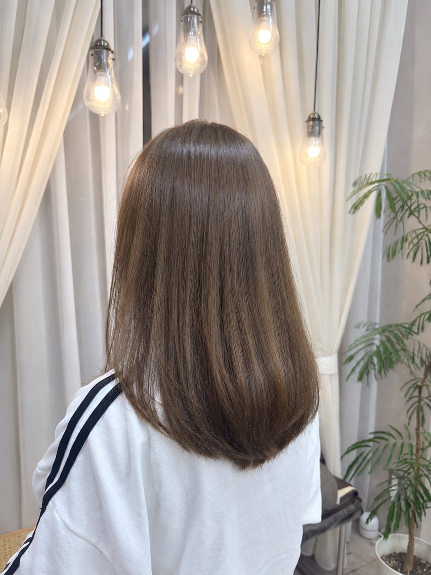ミディアム 六本松/HINA/ カラー☘️のヘアスタイル