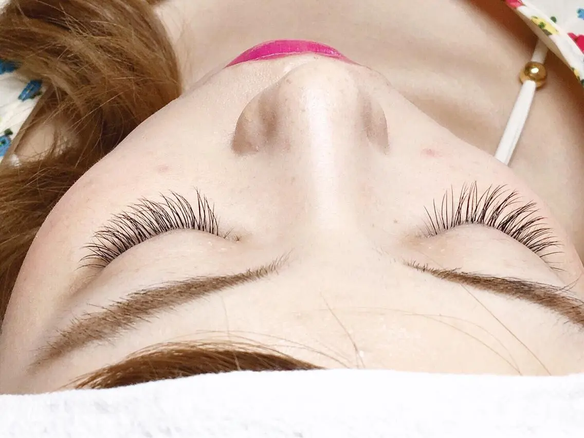 ミディアム カラー パーマ ヘアアレンジ メンズ キッズ ネイル マツエク・マツパ brille ~eyelash~のヘアスタイル