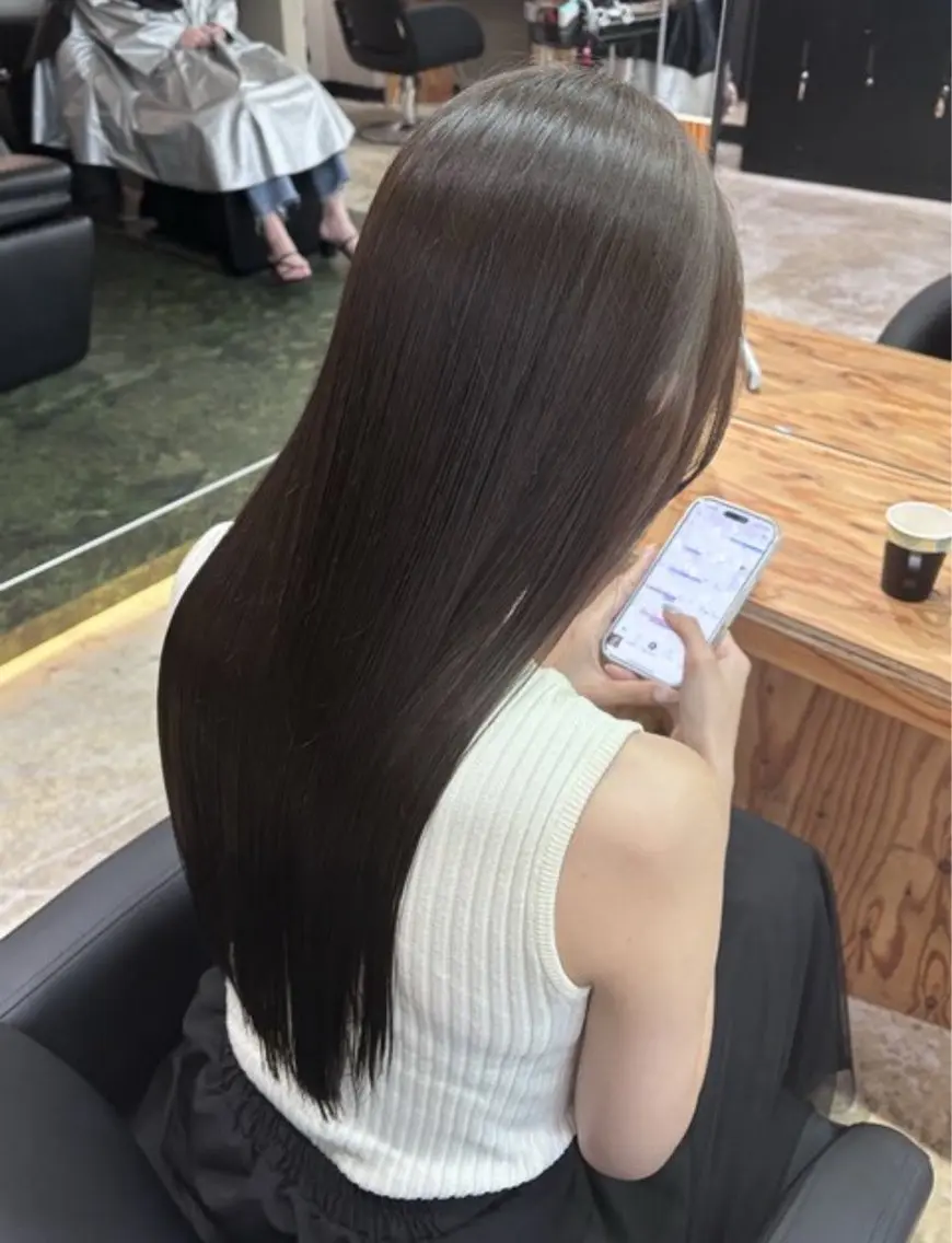 【縮毛矯正＋カラー】カット＋縮毛矯正＋カラー＋トリートメントの写真